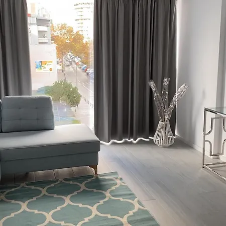 Maritimo Apartment Constanta