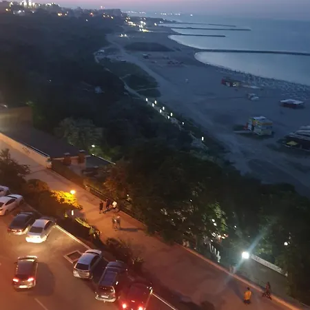 Maritimo Apartment Constanta