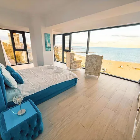 דירה Maritimo 4*