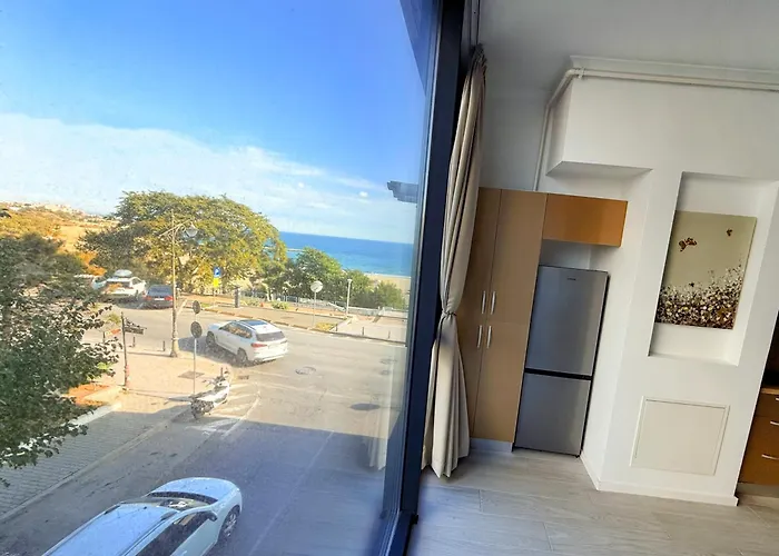 アパート Maritimo コンスタンツァ