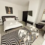 Maritimo Apartment