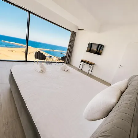 Maritimo 4*