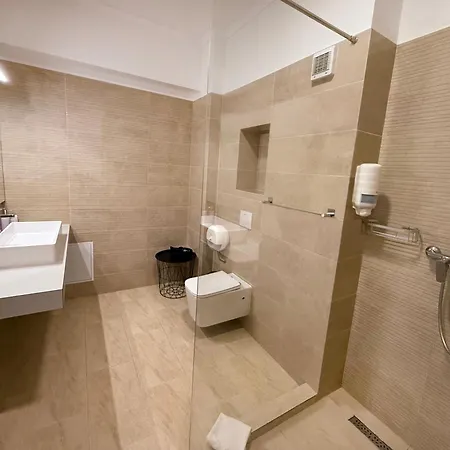 Maritimo Апартаменти 4*