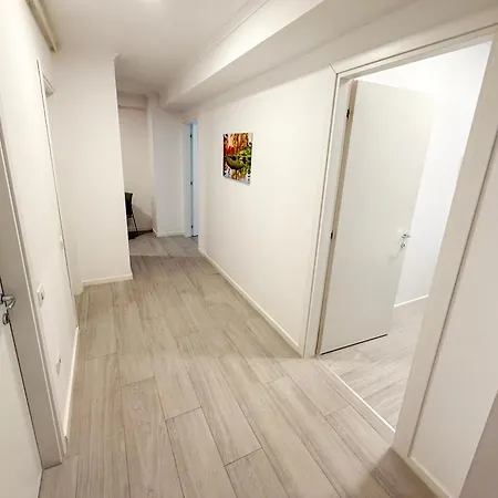 Maritimo Апартаменти