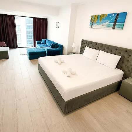 Maritimo Апартаменти 4*
