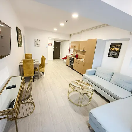 Maritimo Apartament 4*