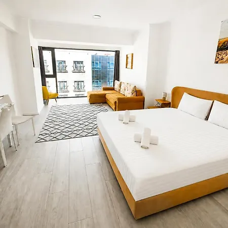 Maritimo Апартаменти