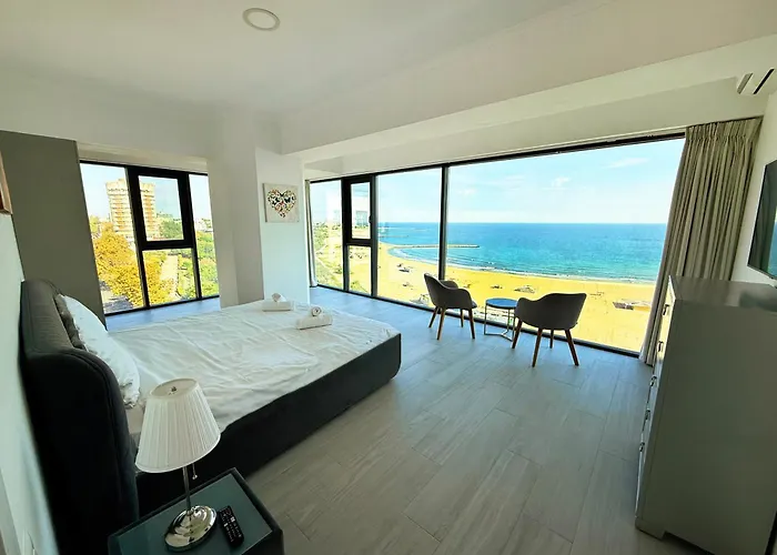 Maritimo 4* 콘스탄차